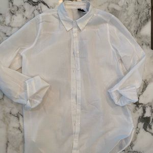 Women’s Divided white button up blouse XS